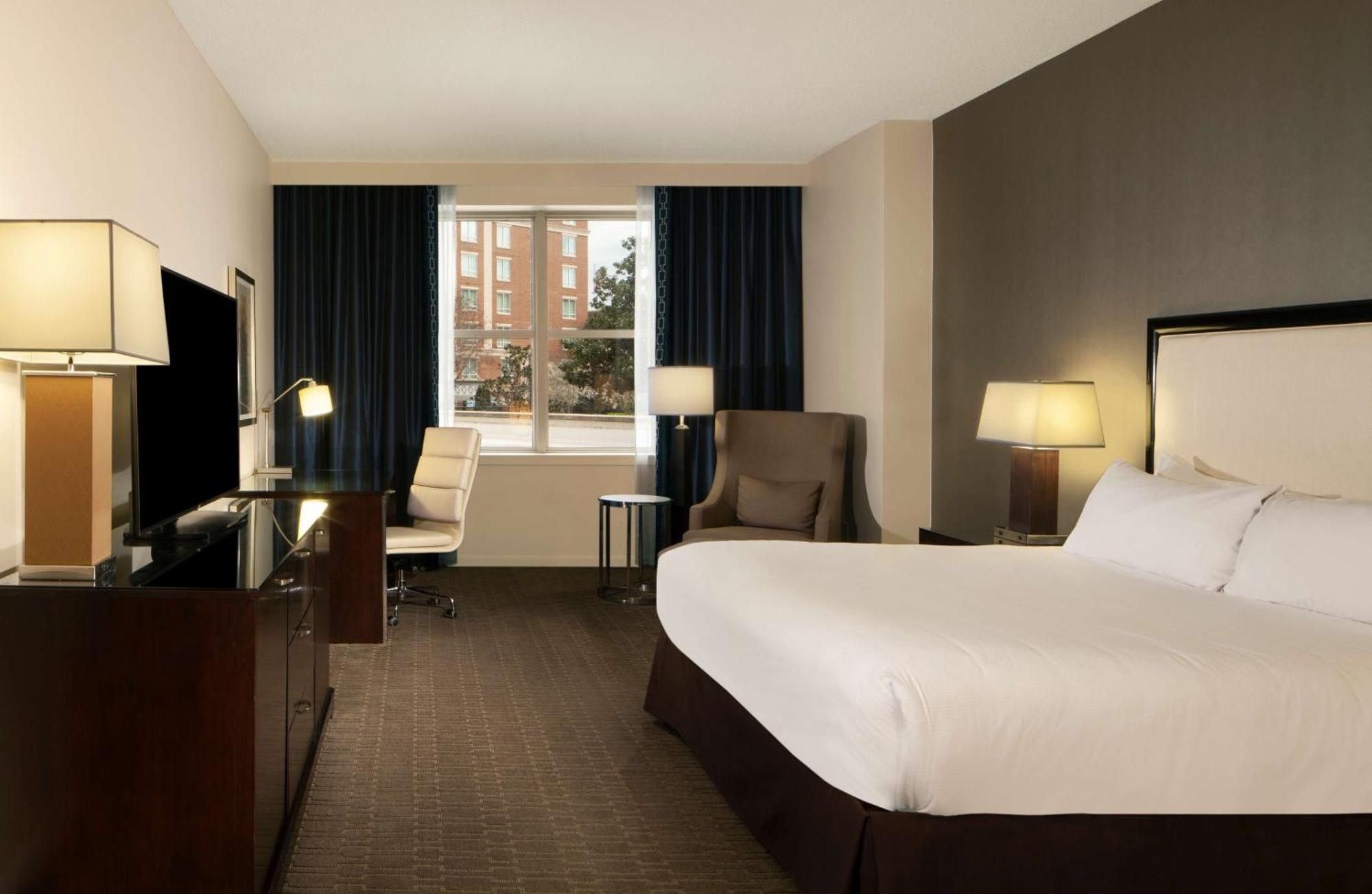Hilton Old Town Alexandria