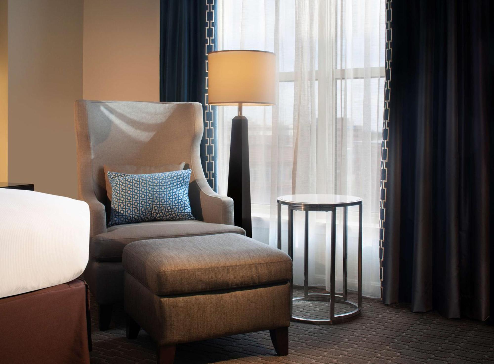 Hilton Old Town Hotel 4*